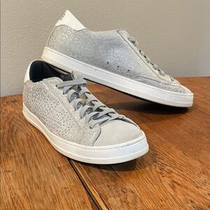 P448 "John" Low-Top Sneakers – Silver Leopard Print, Size 40